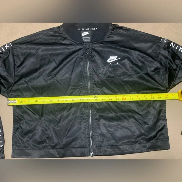 Nike Air Womens Black Satin Crop Zip Up Active Track Jacket NWOT Size Small - Picture 12 of 13